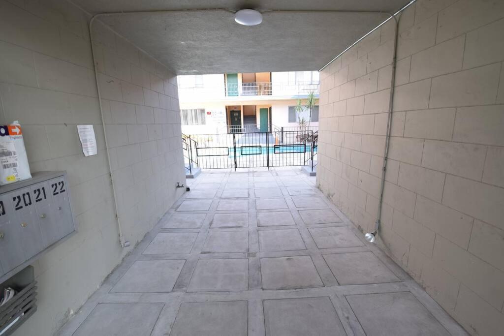 Hollywood Business Apartments Los Angeles Exterior photo