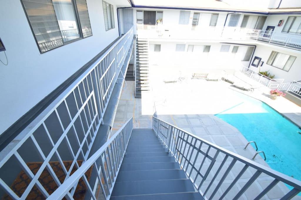 Hollywood Business Apartments Los Angeles Exterior photo