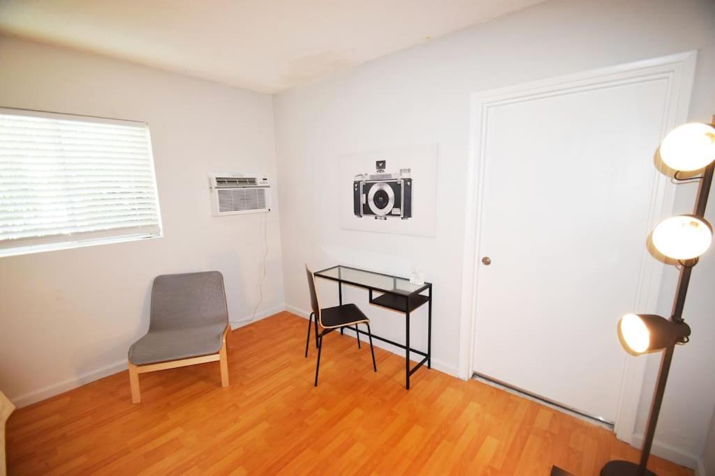 Hollywood Business Apartments Los Angeles Exterior photo
